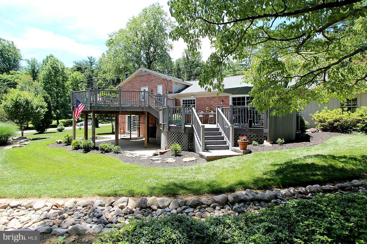 9001 Seven Locks Road Bethesda, MD 20817 - Photo 18 of 23 Exterior (Rear)