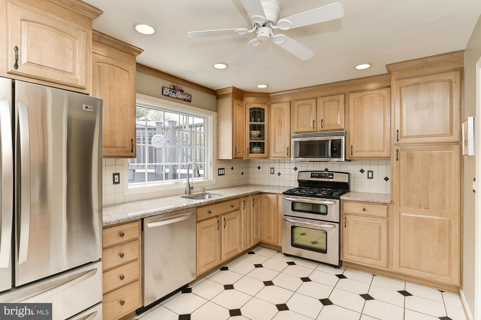 9001 Seven Locks Road Bethesda, MD 20817 - Photo 5 of 23 Kitchen