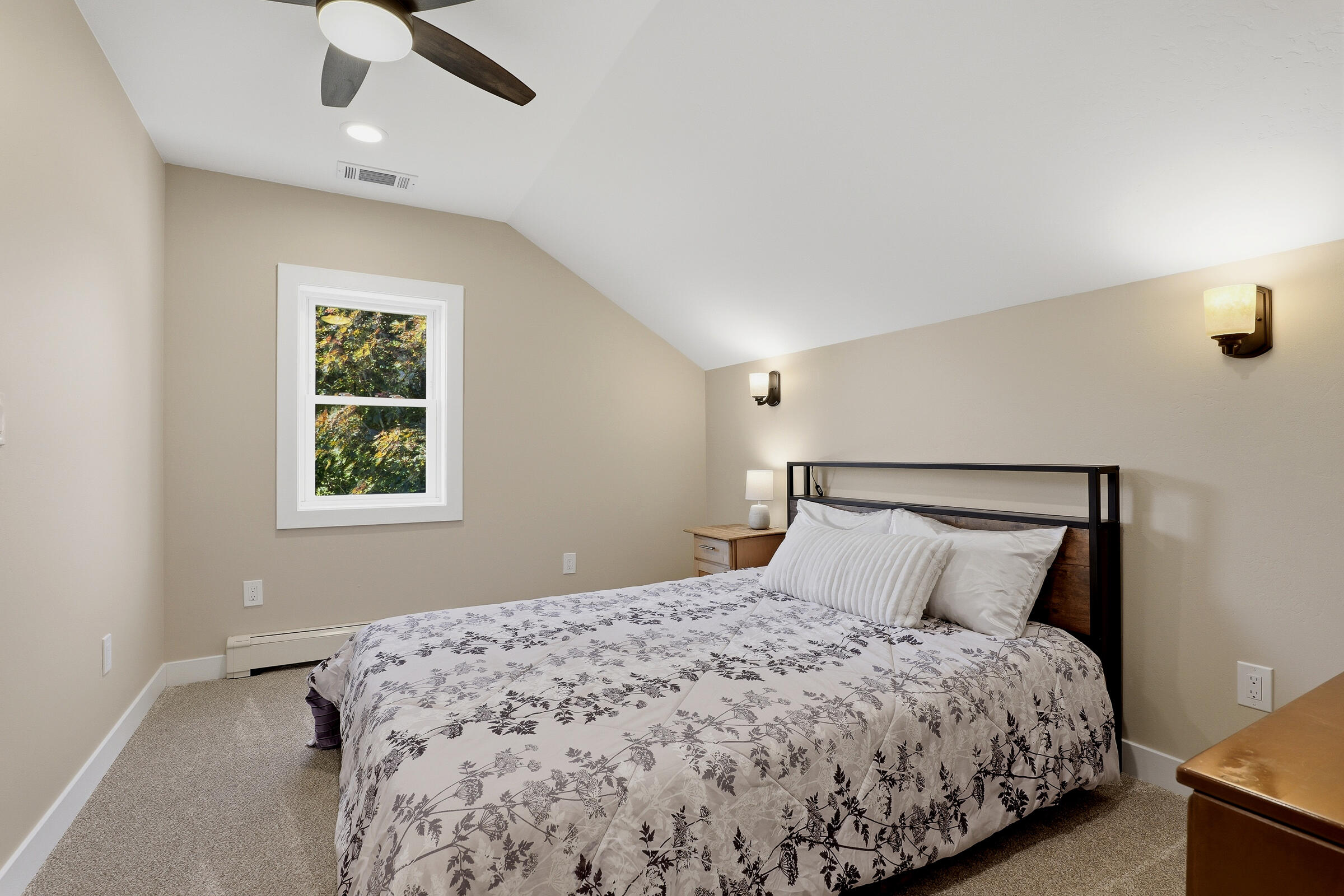 11020 Wilke Lake Road Schleswig, WI 53042 - Photo 26 of 62 Bedroom 3