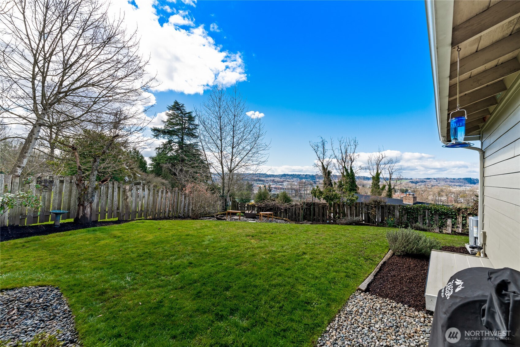 925 Valley Place Kent, WA 98031 - Photo 29 of 39