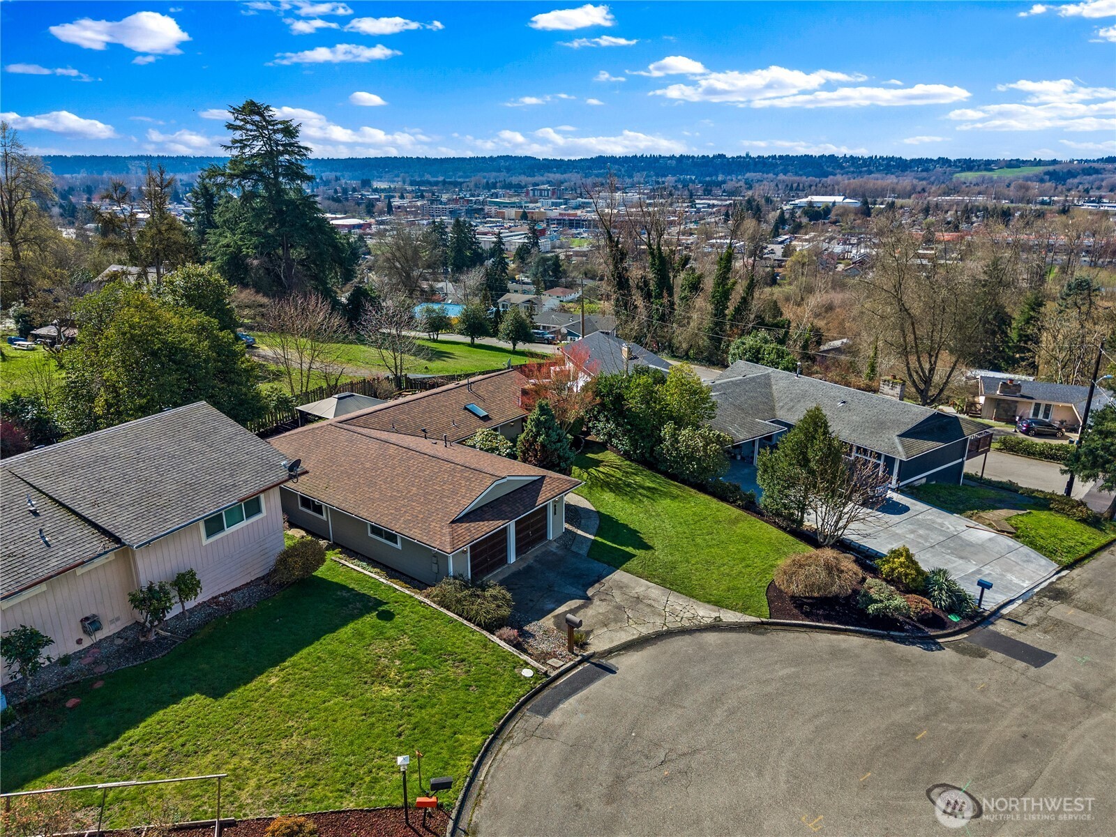 925 Valley Place Kent, WA 98031 - Photo 32 of 39