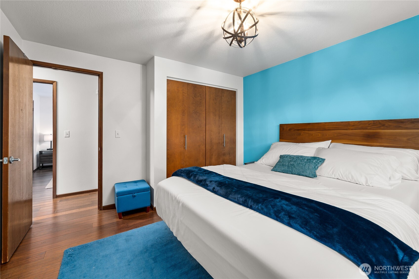 925 Valley Place Kent, WA 98031 - Photo 9 of 39