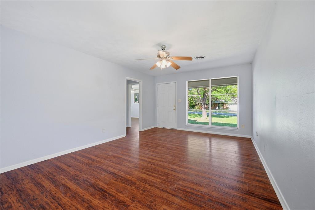901 Maple Street Howe, TX 75459 - Photo 6 of 29
