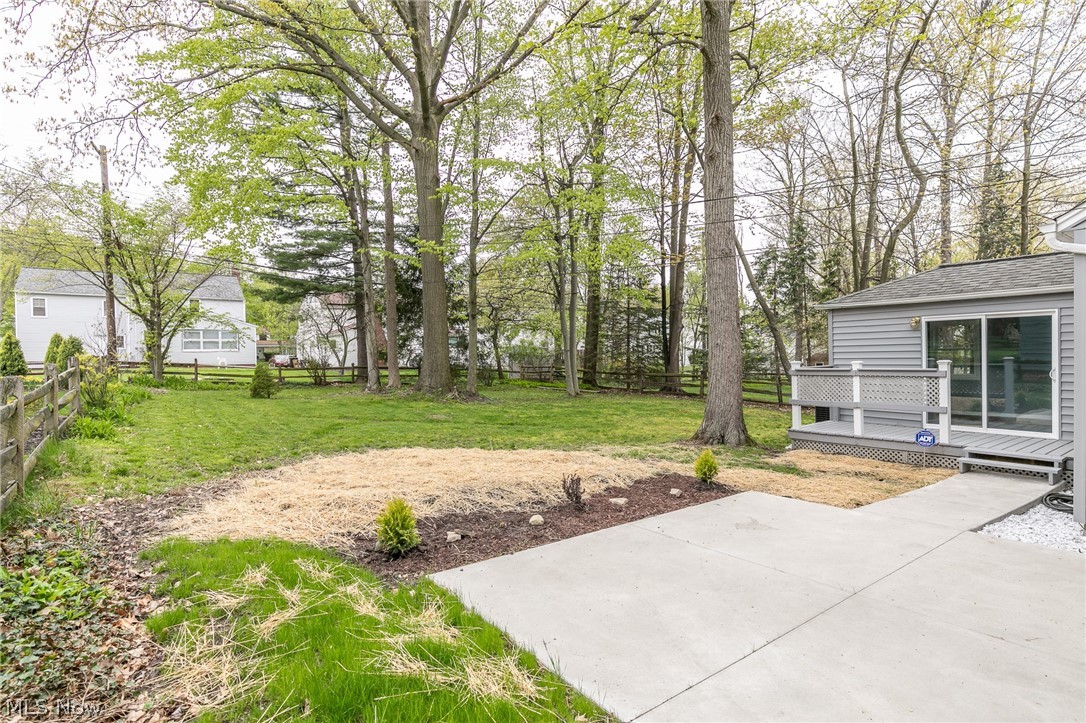 1138 Croyden Road Lyndhurst, OH 44124 - Photo 32 of 35