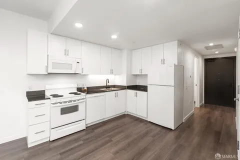 $541,896 | 280 Spear Street, Unit 4P, San Francisco, CA 94105