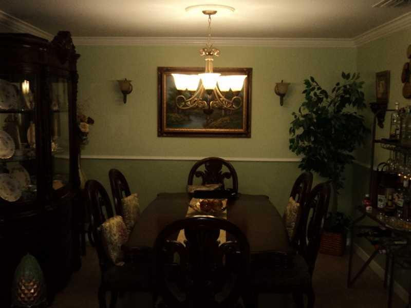 22765 Southwest 66th Avenue, Unit 208 Boca Raton, FL 33428 - Photo 2 of 13 Dining Room