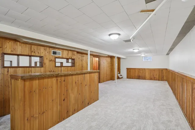 $359,900 | 405 Meadow Wood Drive, Mount Horeb, WI 53572