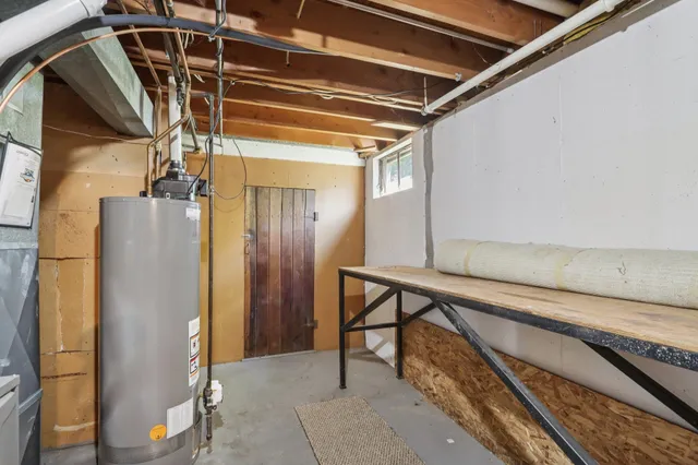 $359,900 | 405 Meadow Wood Drive, Mount Horeb, WI 53572