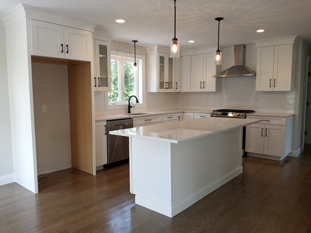 751 Sodom Road Westport, MA 02790 - Photo 3 of 16 Gallery Image 3
