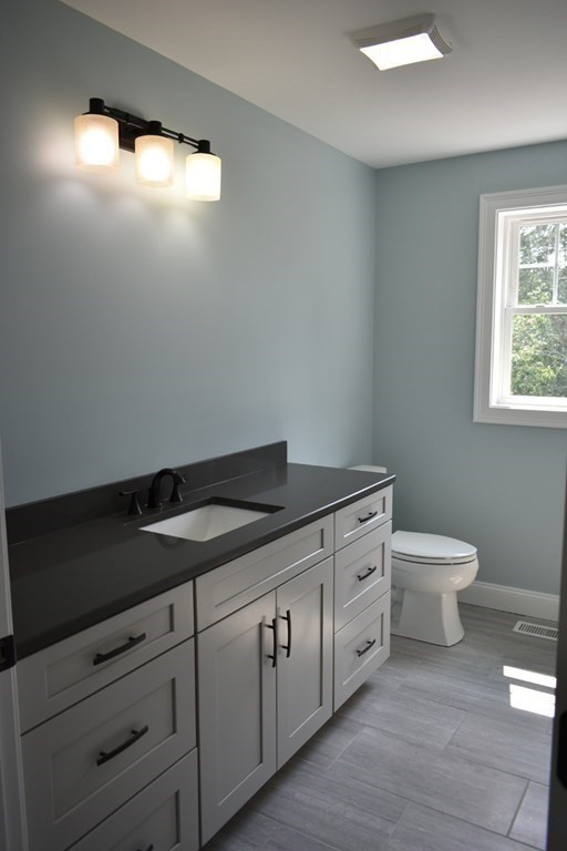 751 Sodom Road Westport, MA 02790 - Photo 4 of 16 Gallery Image 4
