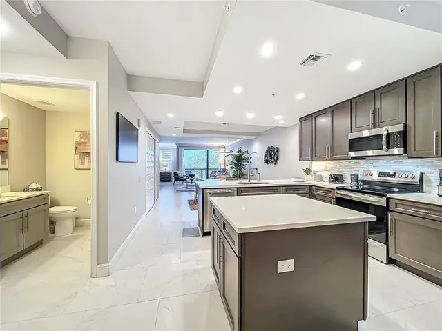 $375,000 | 16300 County Road 455, Unit 405, Montverde, FL 34756