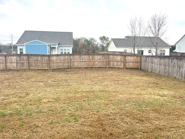 $1,790 | 13 Belmont Drive, Fort Mitchell, AL 36856