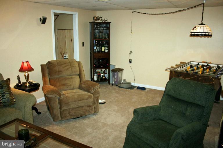 9003 Deviation Road Baltimore, MD 21236 - Photo 19 of 28 Family Room
