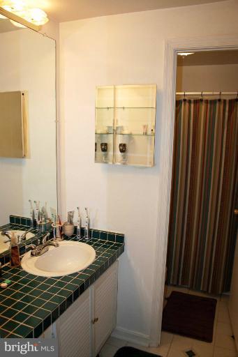 9003 Deviation Road Baltimore, MD 21236 - Photo 22 of 28 Bath