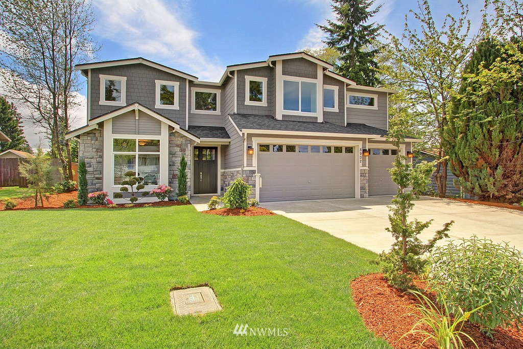 8902 216th Street Southwest Edmonds, WA 98026 - Photo 1 of 20 Gallery Image 1