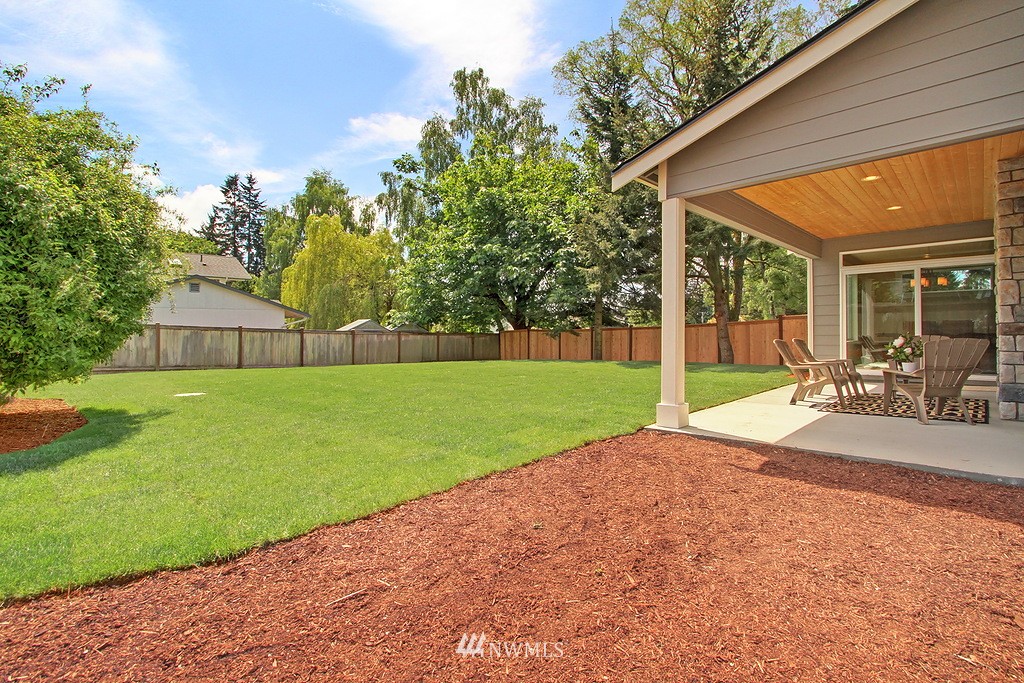 8902 216th Street Southwest Edmonds, WA 98026 - Photo 19 of 20 Gallery Image 19