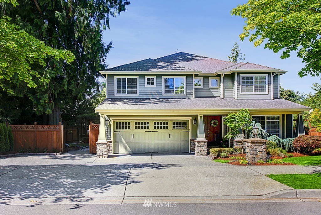 19209 85th Avenue Northeast Bothell, WA 98011 - Photo 2 of 22 Gallery Image 2