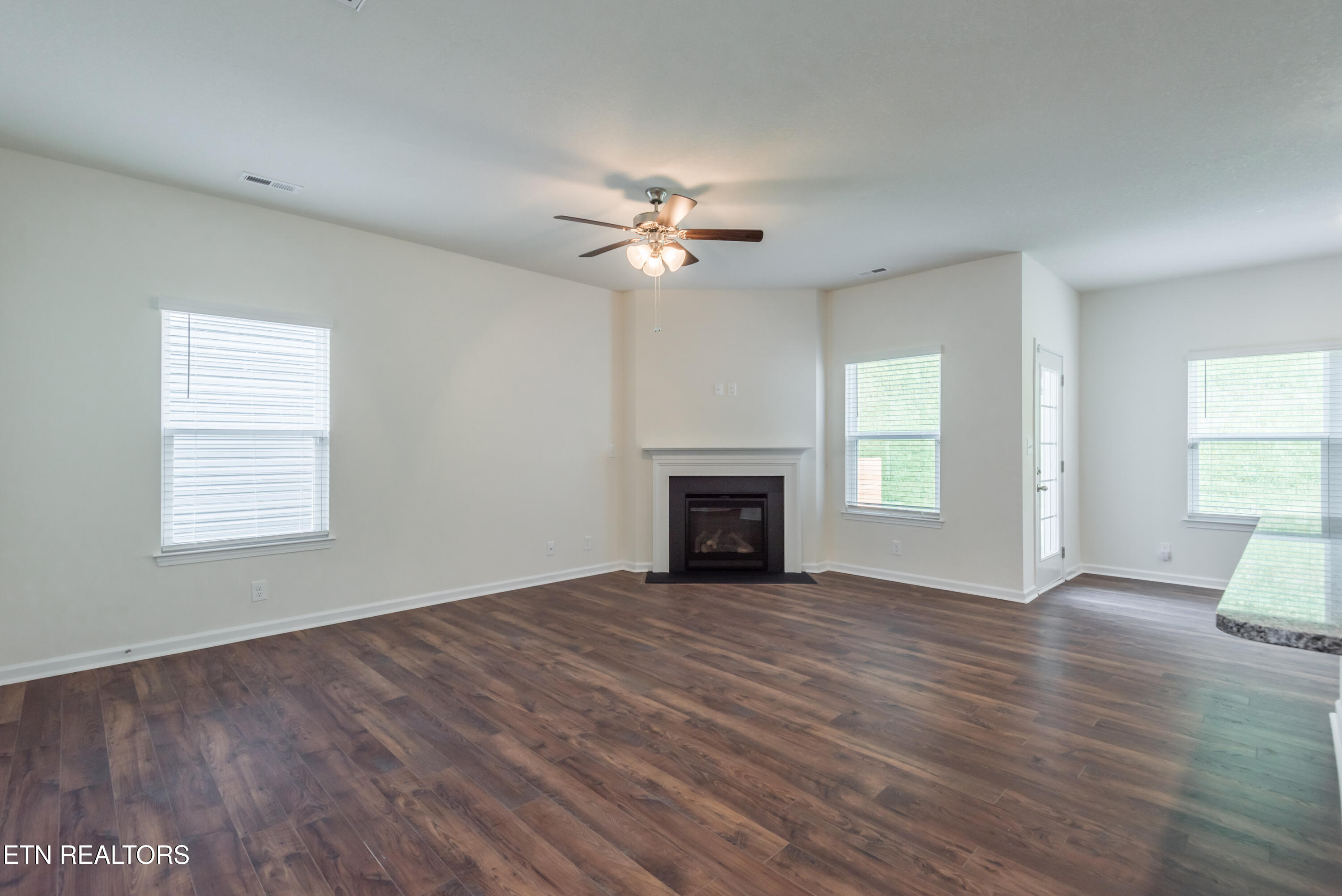 126 Ibis Loop Oak Ridge, TN 37830 - Photo 16 of 47 126IbisLoop-13