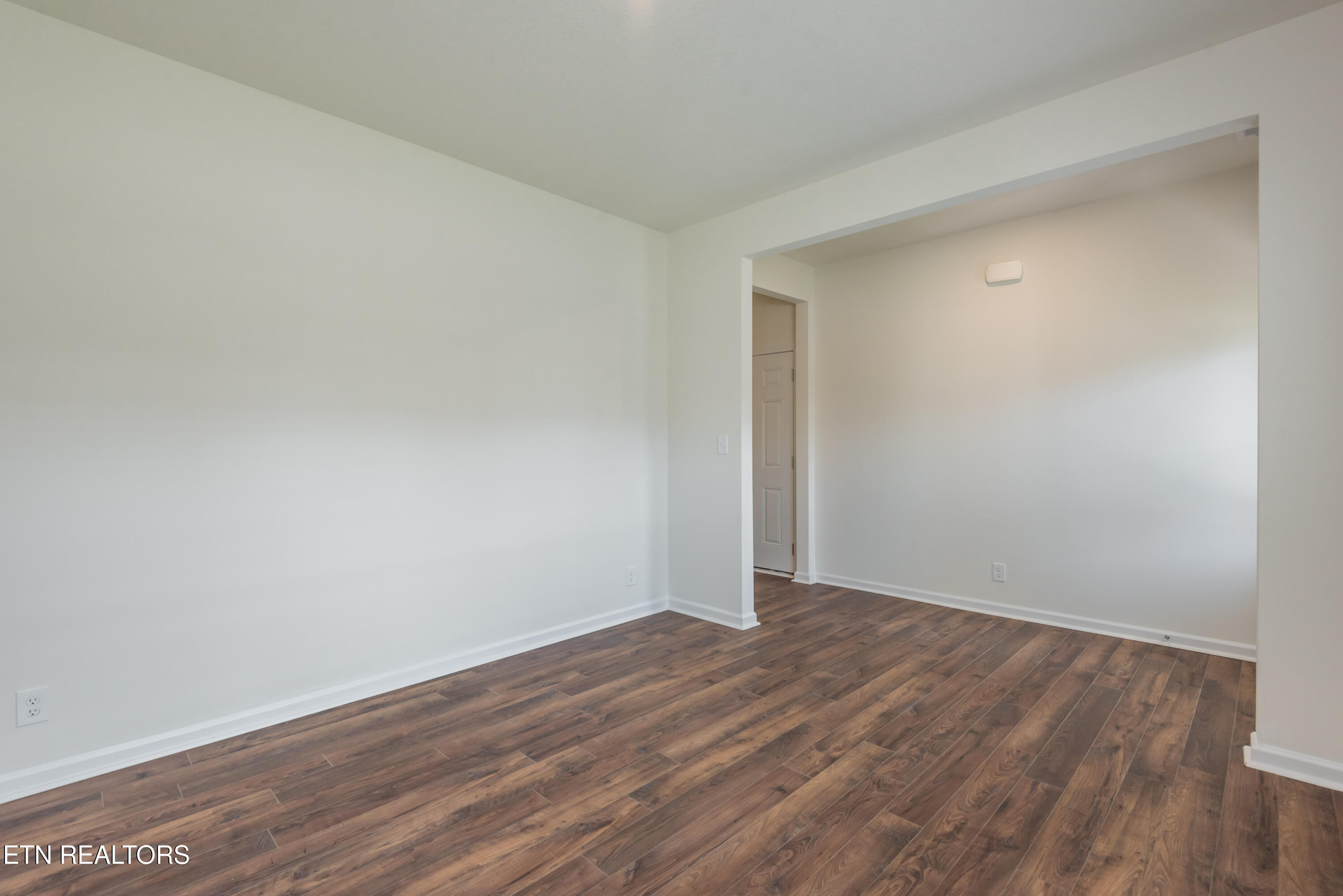 126 Ibis Loop Oak Ridge, TN 37830 - Photo 18 of 47 126IbisLoop-15