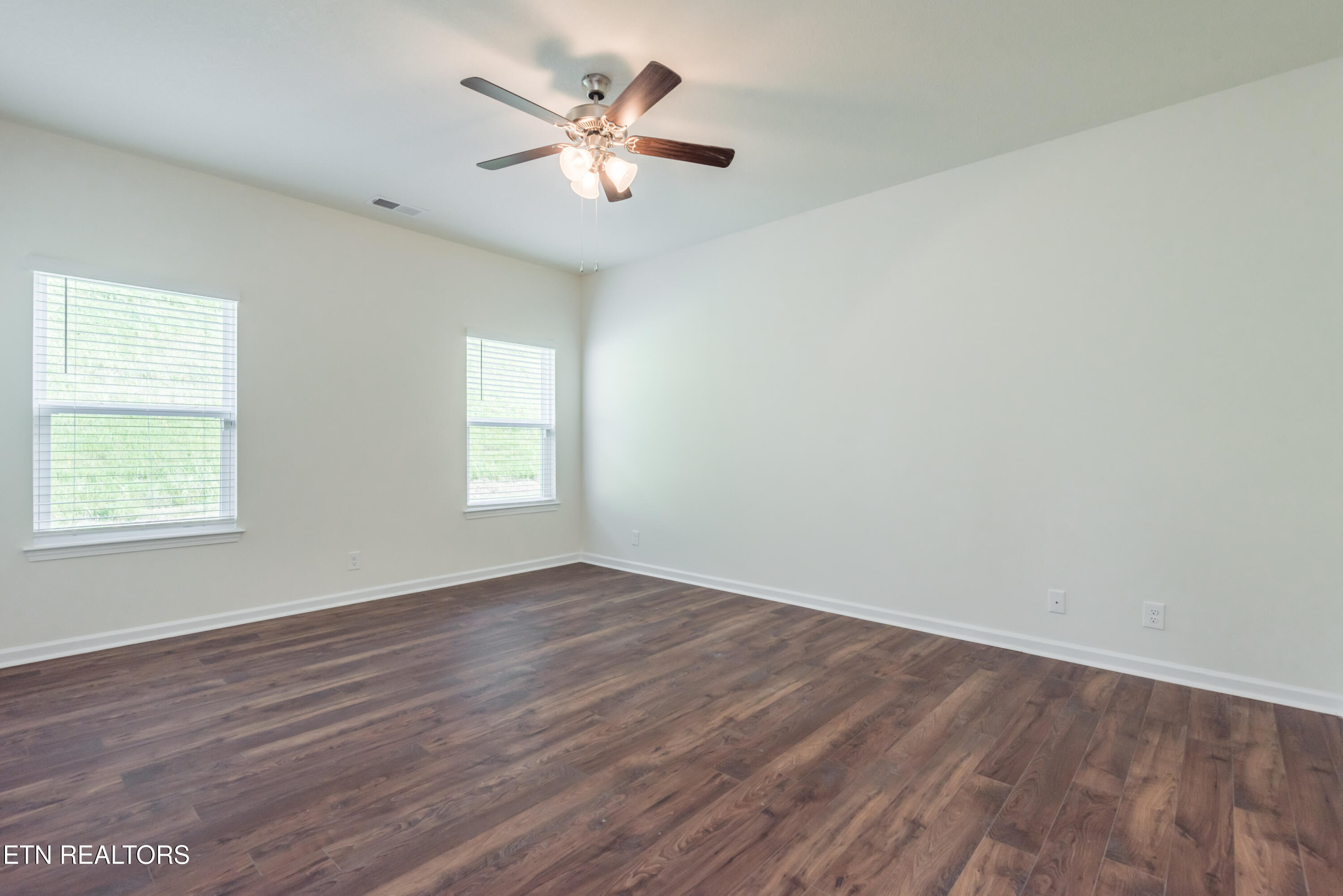 126 Ibis Loop Oak Ridge, TN 37830 - Photo 19 of 47 126IbisLoop-16