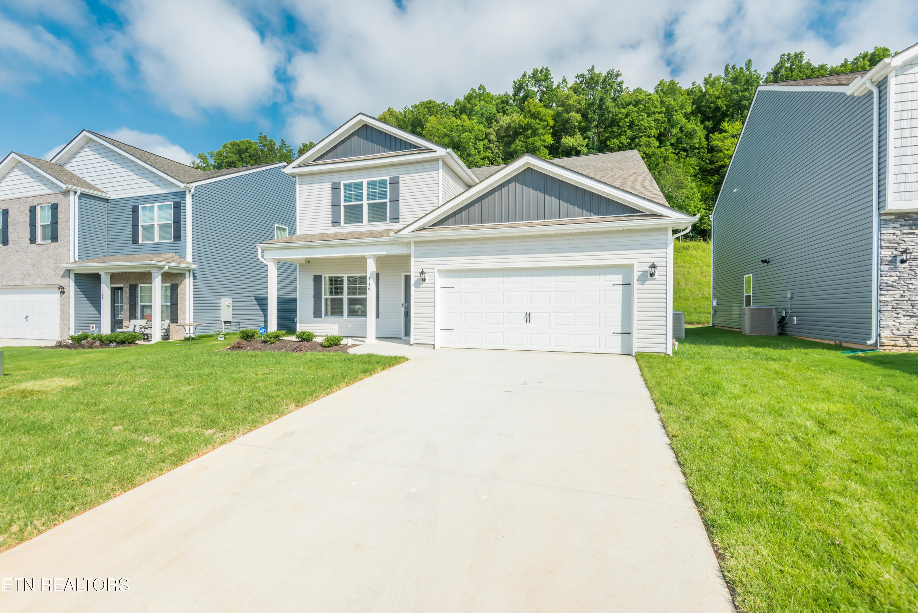 126 Ibis Loop Oak Ridge, TN 37830 - Photo 3 of 47 126IbisLoop-46