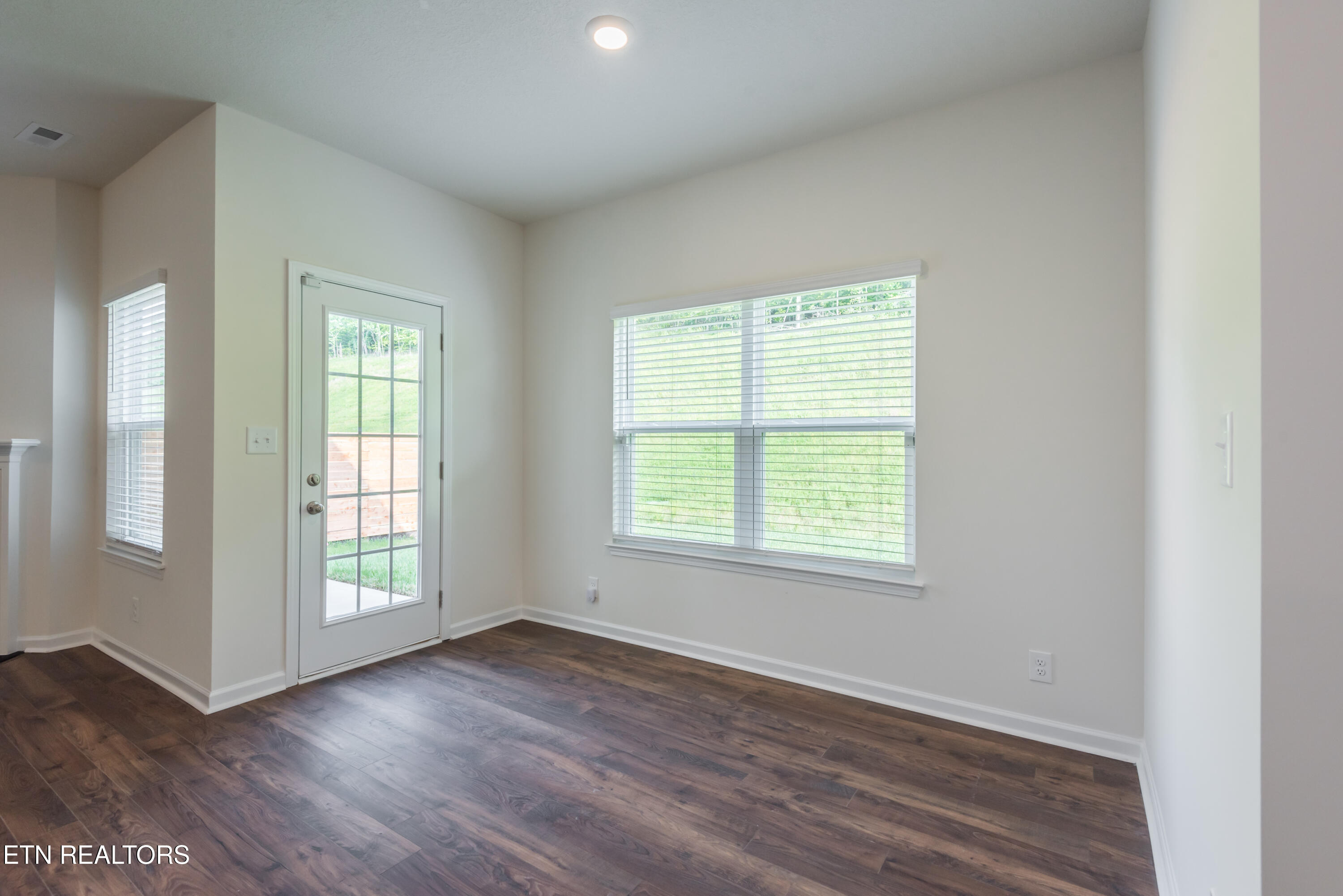 126 Ibis Loop Oak Ridge, TN 37830 - Photo 40 of 47 126IbisLoop-10