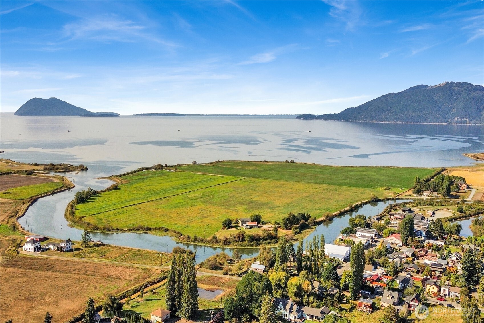 5544 Smith Road Bow, WA 98232 - Photo 12 of 40 a view of an ocean and beach