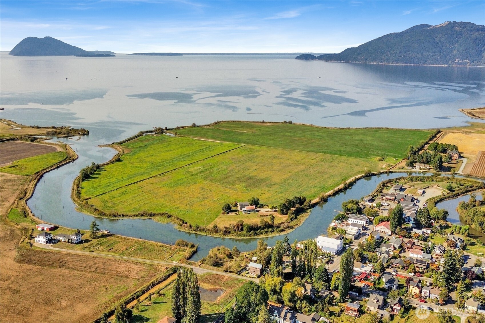 5544 Smith Road Bow, WA 98232 - Photo 13 of 40 an aerial view of a swimming pool