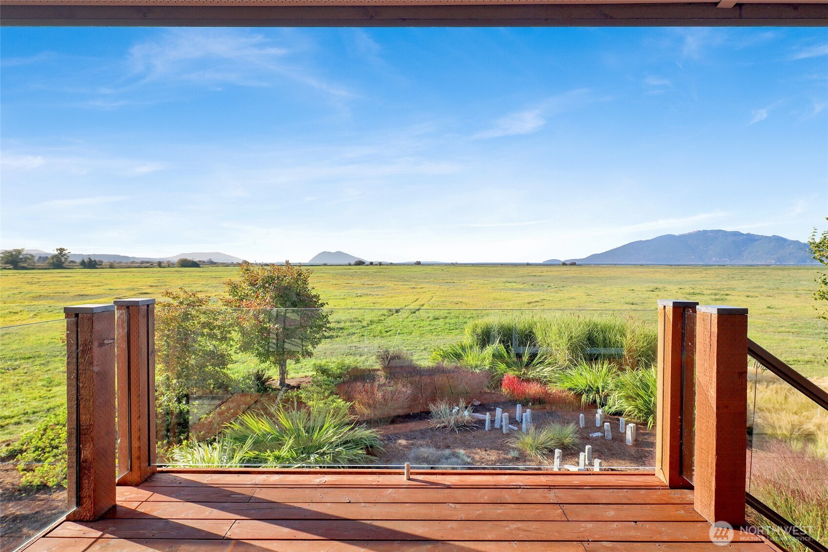 5544 Smith Road Bow, WA 98232 - Photo 20 of 40