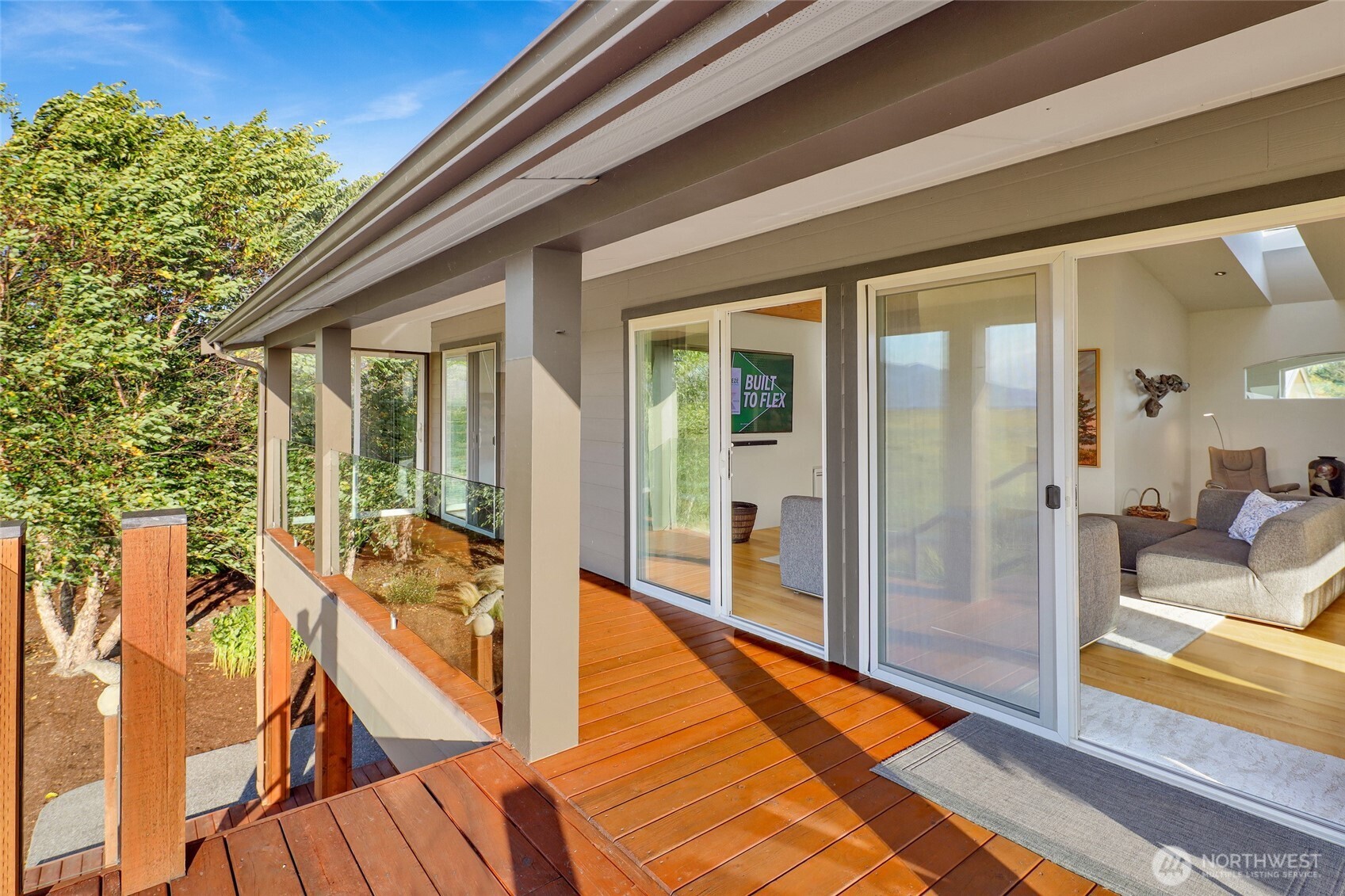 5544 Smith Road Bow, WA 98232 - Photo 24 of 40 a view of a balcony