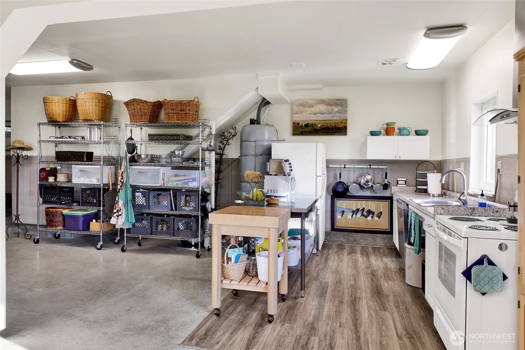 5544 Smith Road Bow, WA 98232 - Photo 34 of 40 a living room with furniture and a wooden floor