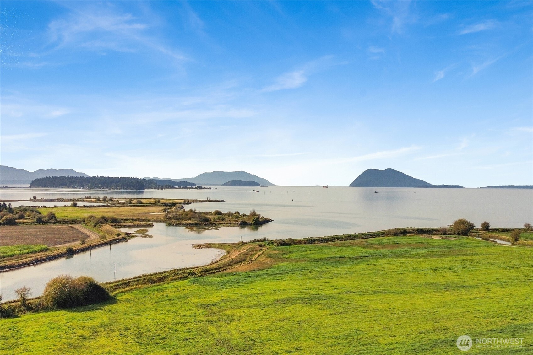 5544 Smith Road Bow, WA 98232 - Photo 7 of 40 a view of an ocean from a building