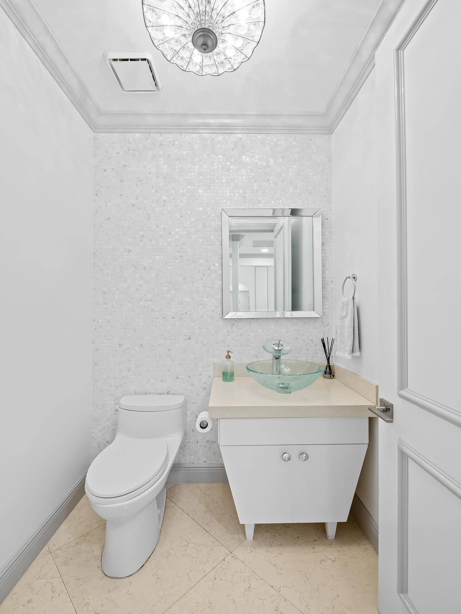 1048 Southwest 21st Avenue Boca Raton, FL 33486 - Photo 29 of 39 DSC_1213