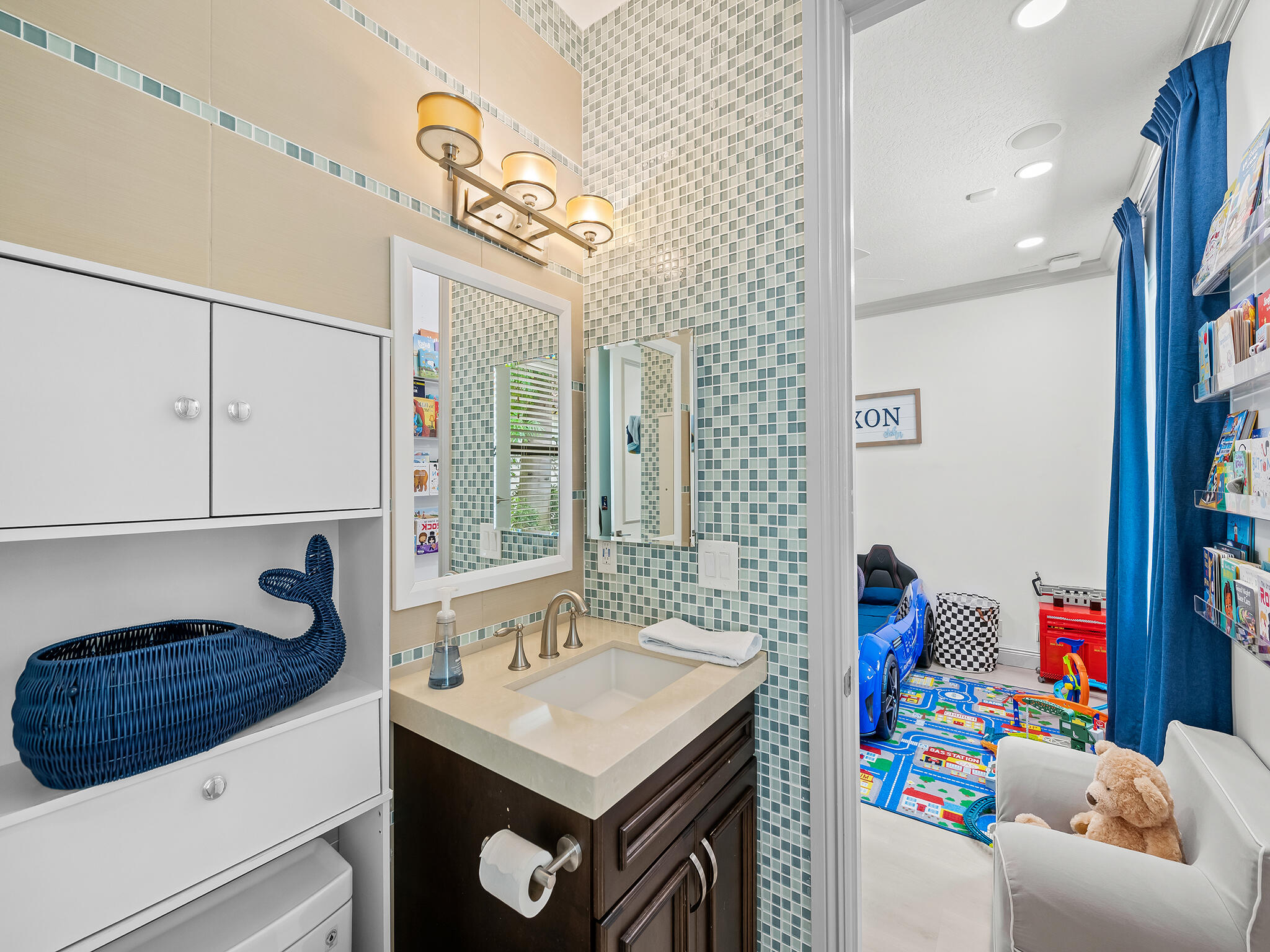 1048 Southwest 21st Avenue Boca Raton, FL 33486 - Photo 32 of 39 DSC_1262