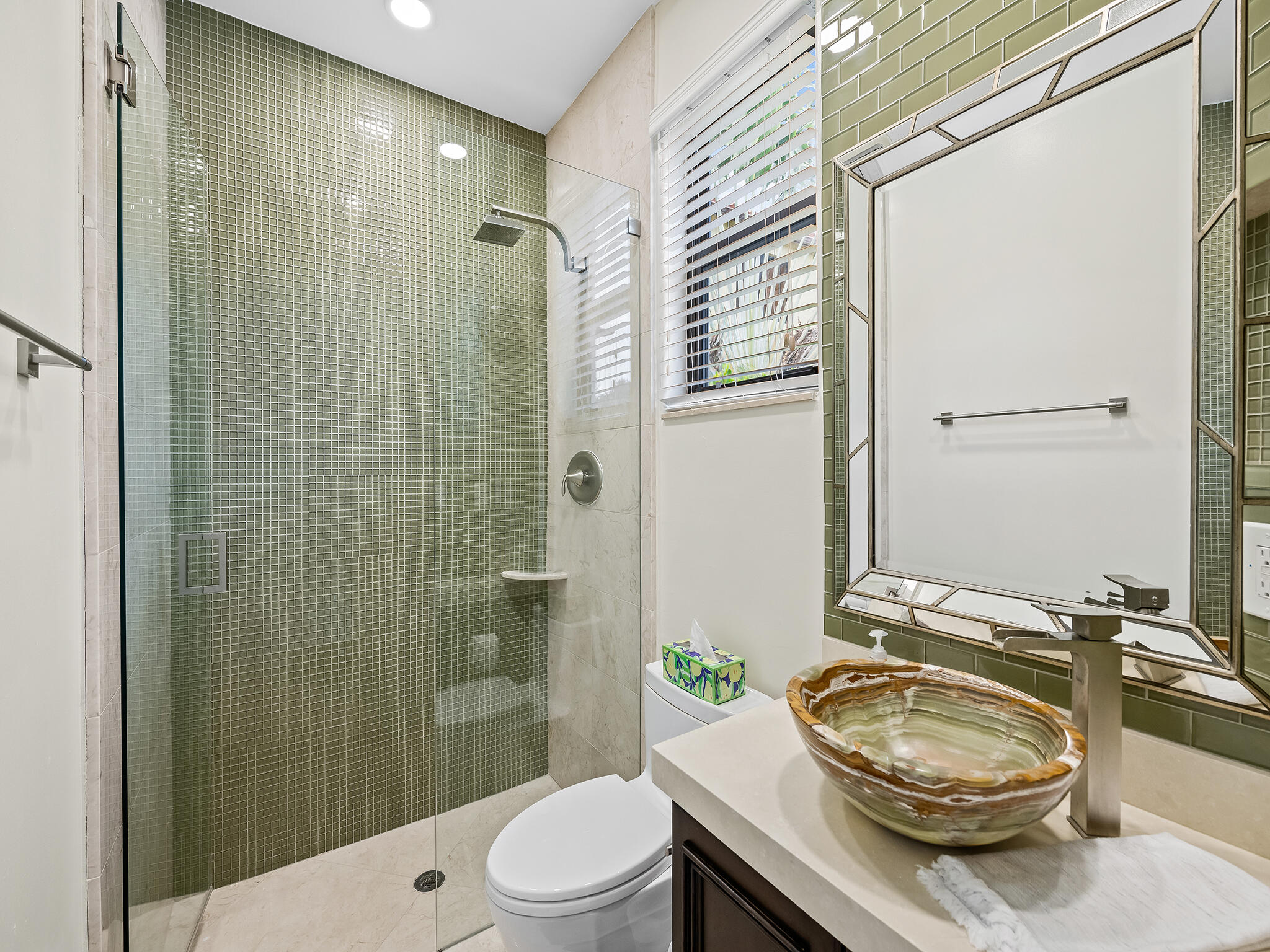 1048 Southwest 21st Avenue Boca Raton, FL 33486 - Photo 35 of 39 DSC_1279