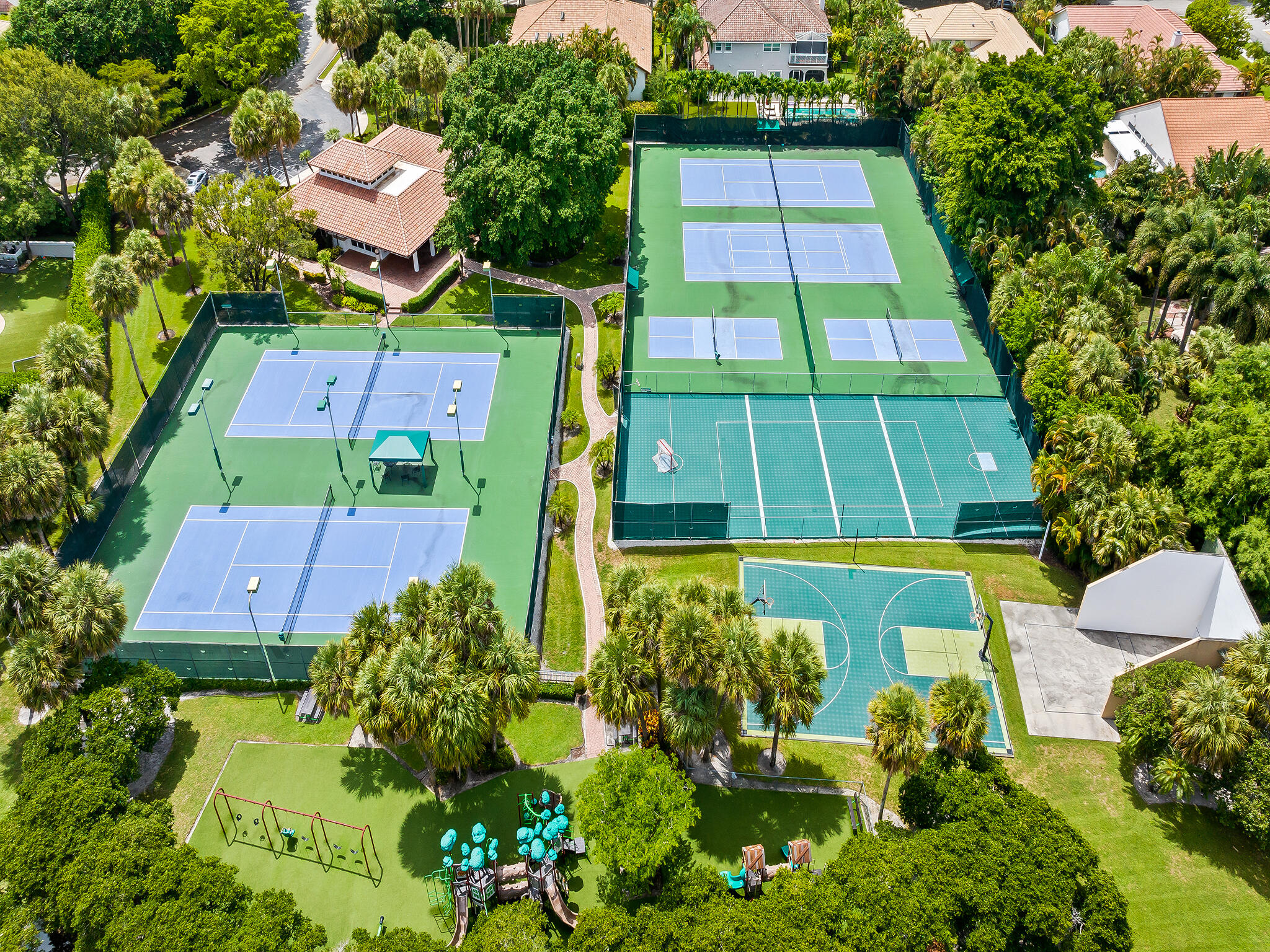 1048 Southwest 21st Avenue Boca Raton, FL 33486 - Photo 36 of 39 DJI_20250827143927_0772_D