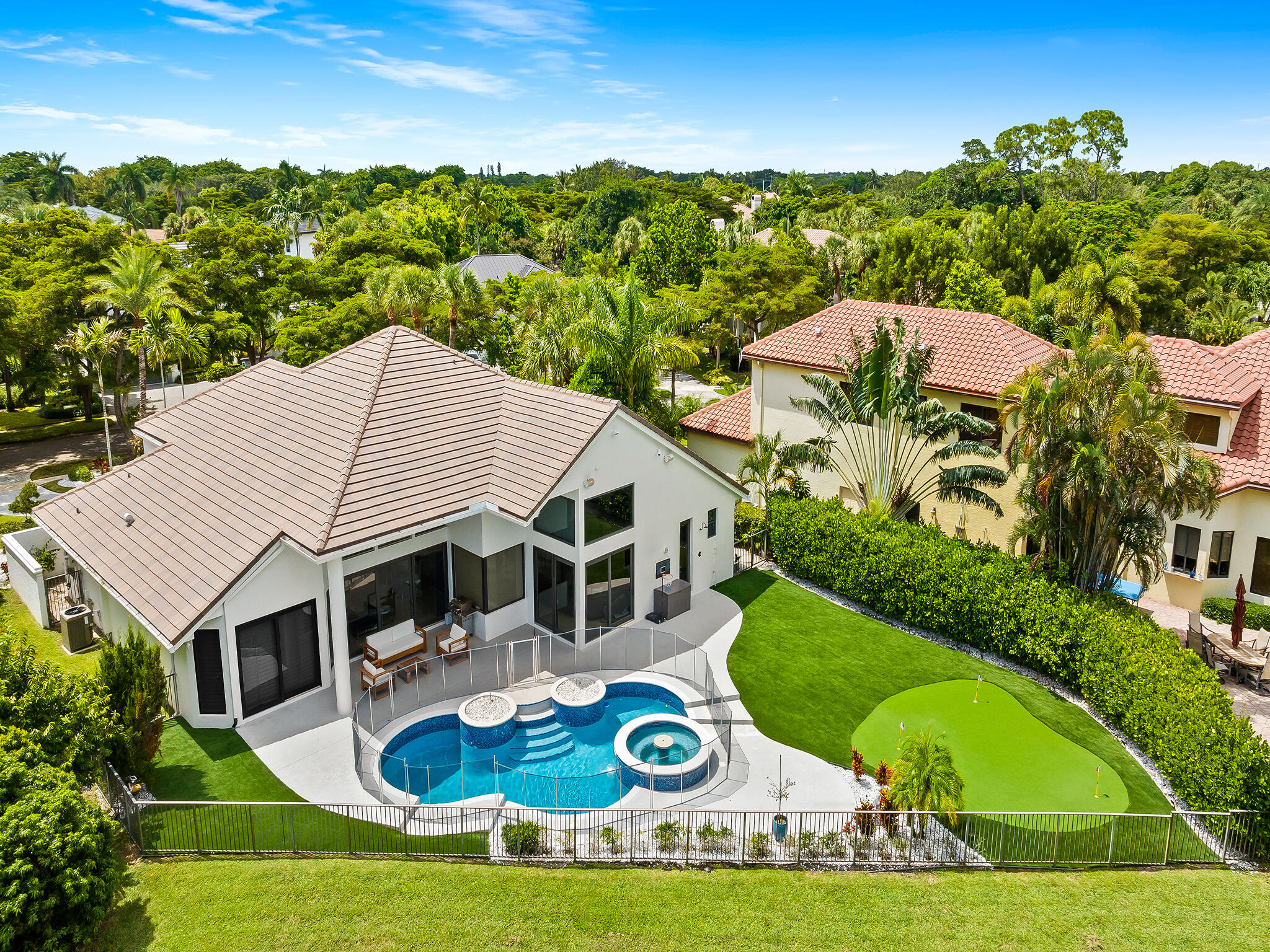 1048 Southwest 21st Avenue Boca Raton, FL 33486 - Photo 5 of 39 DJI_20250827144132_0799_D