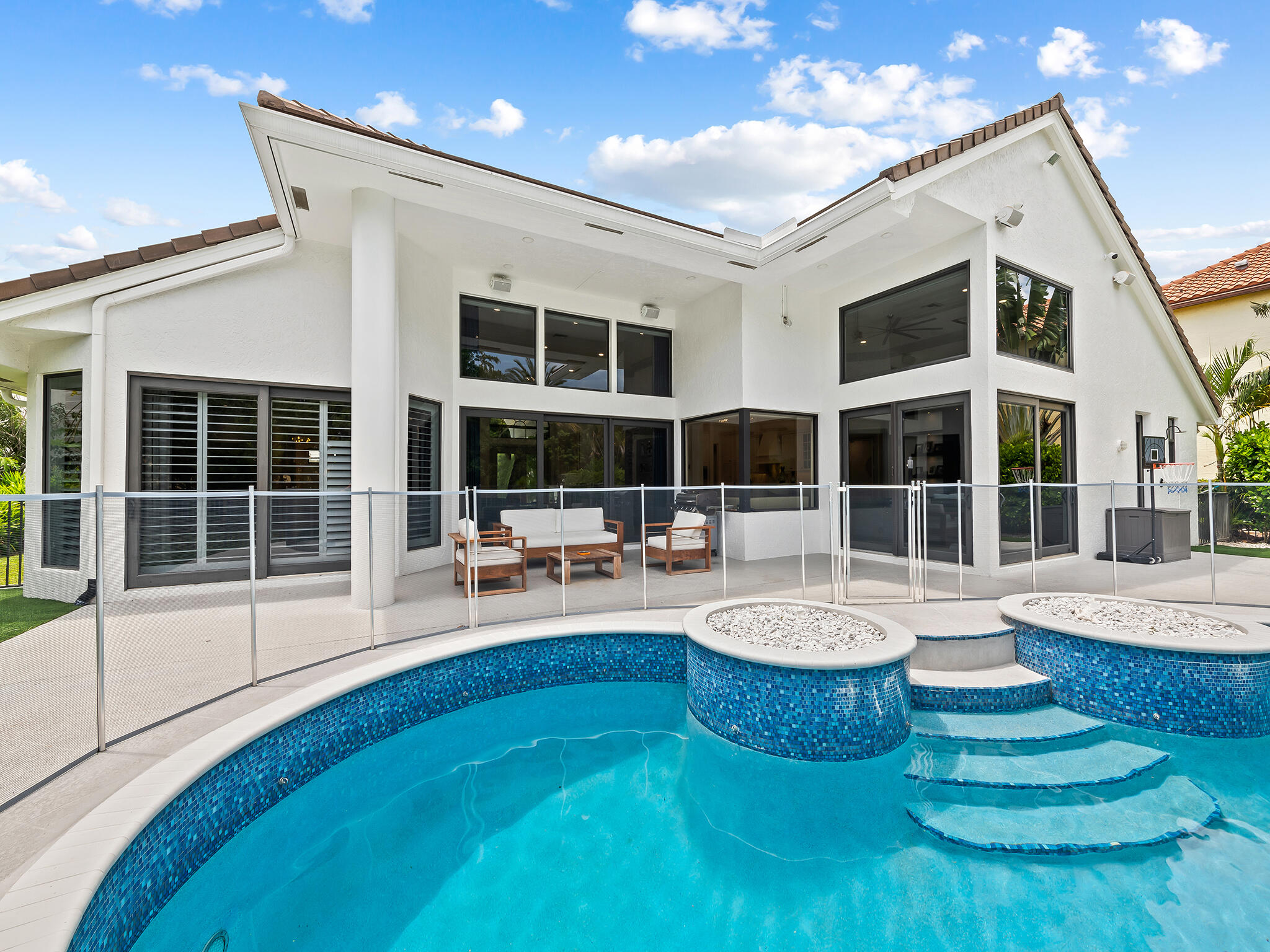 1048 Southwest 21st Avenue Boca Raton, FL 33486 - Photo 8 of 39 DSC_1060