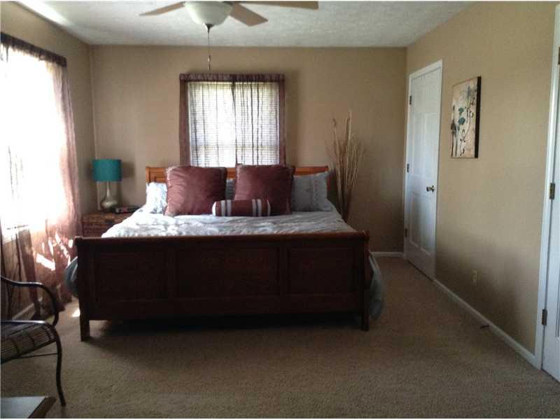 787 Jackson Road Greenwood, IN 46142 - Photo 8 of 15 Gallery Image 8