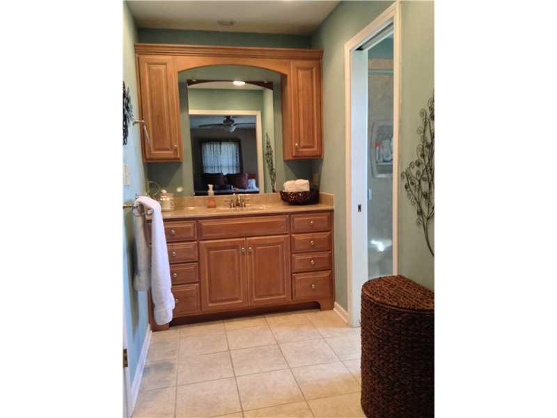 787 Jackson Road Greenwood, IN 46142 - Photo 9 of 15 Gallery Image 9