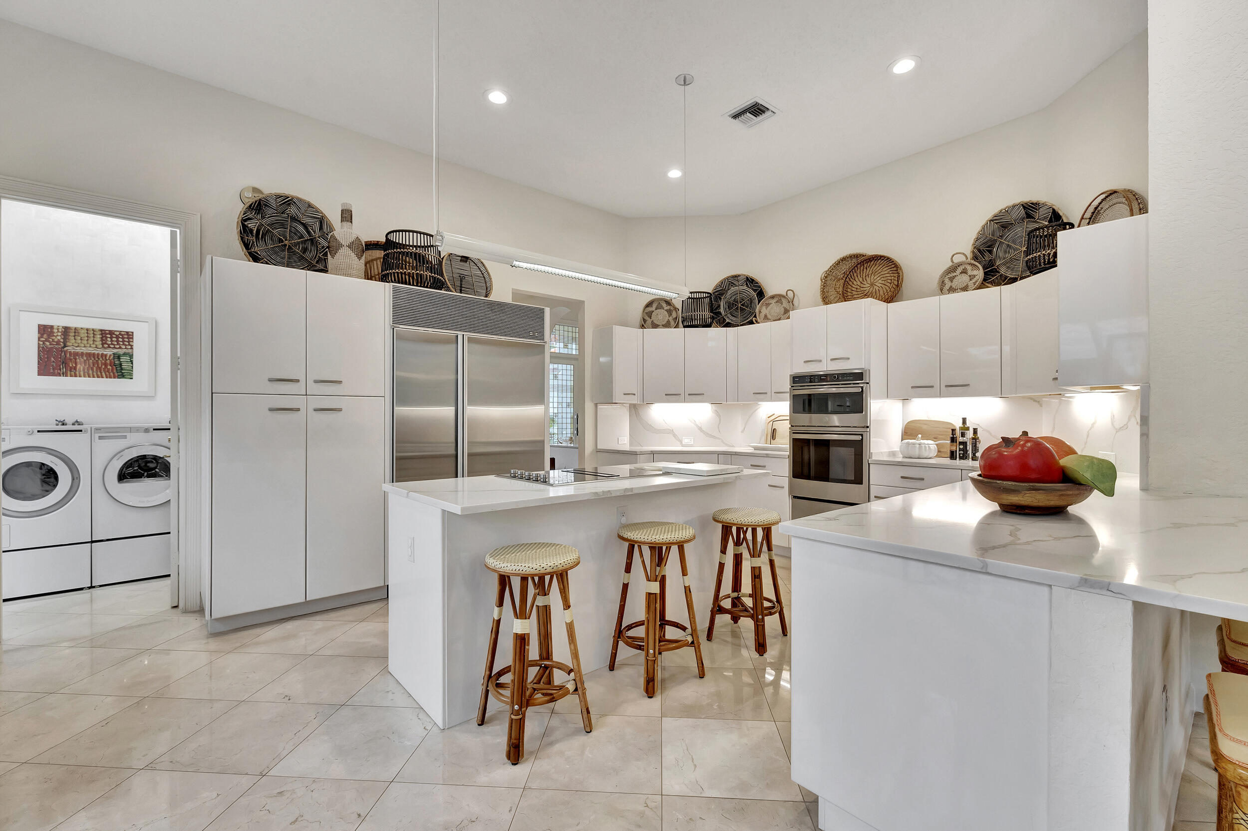 10598 Stonebridge Boulevard Boca Raton, FL 33498 - Photo 11 of 68 Kitchen