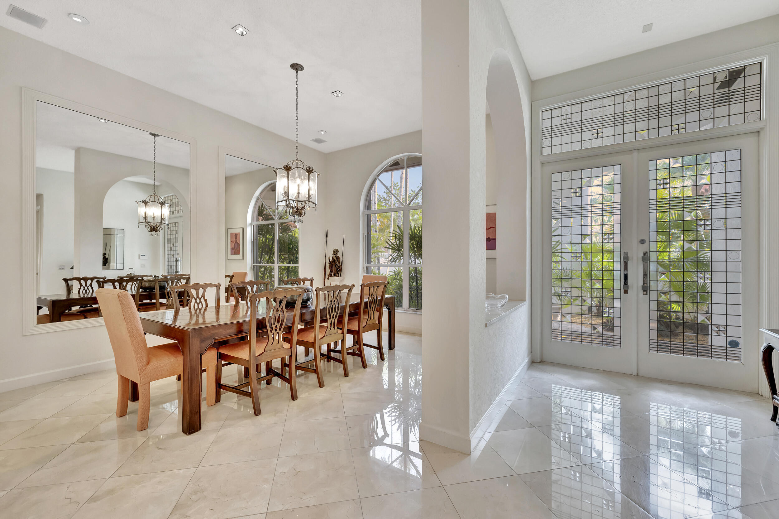 10598 Stonebridge Boulevard Boca Raton, FL 33498 - Photo 36 of 68 Grand Entry