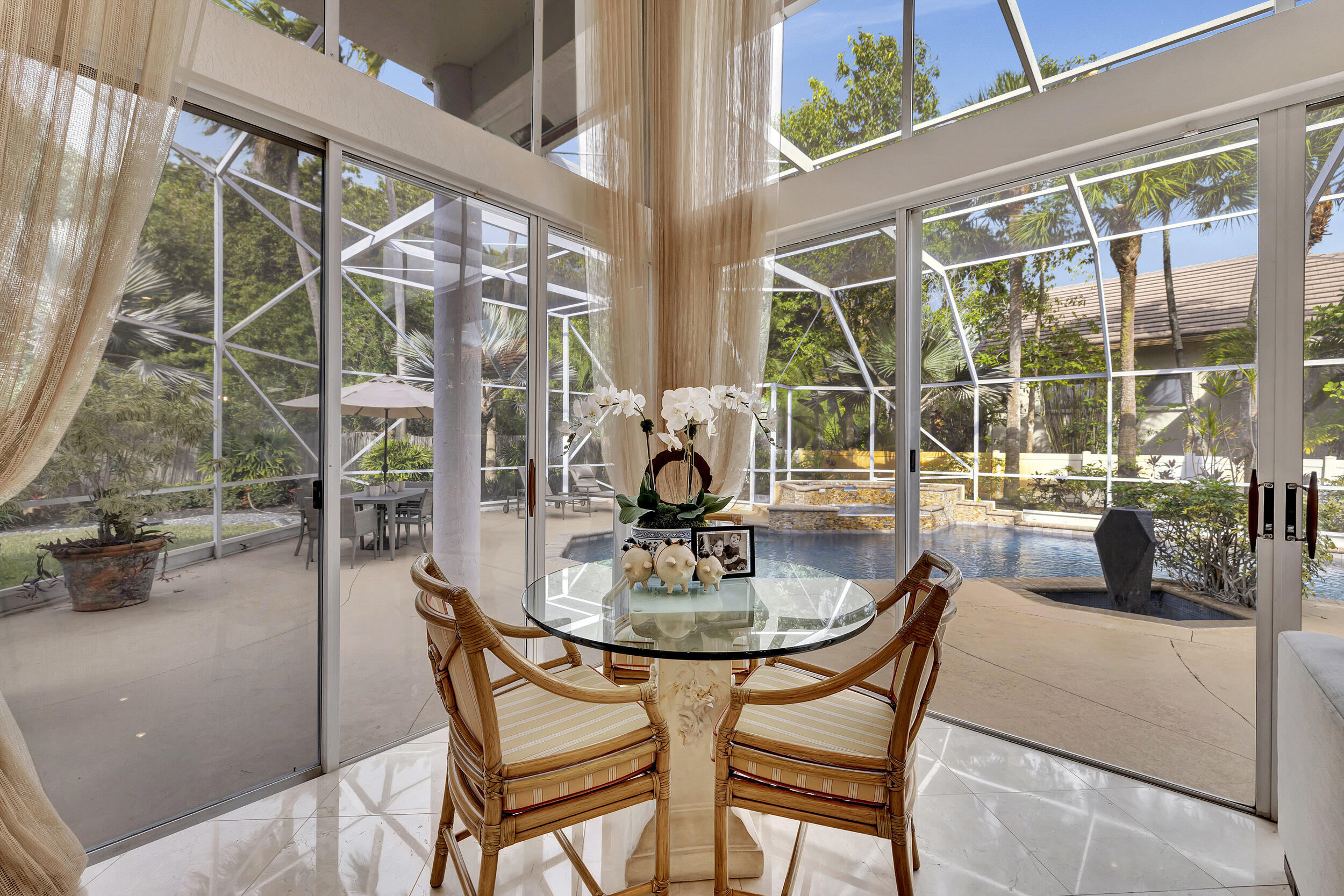 10598 Stonebridge Boulevard Boca Raton, FL 33498 - Photo 40 of 68 Sitting Area
