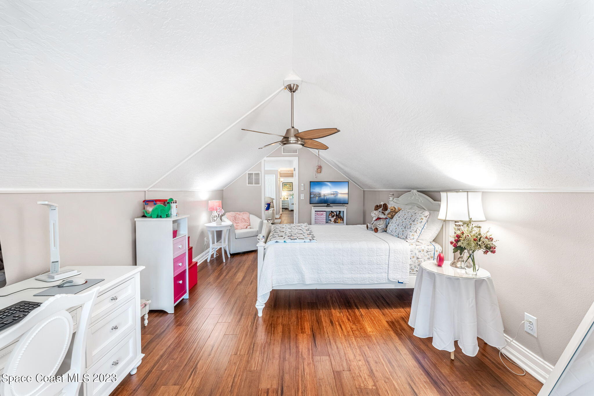 445 9th Avenue Indialantic, FL 32903 - Photo 35 of 62 a very nice looking room with a large window