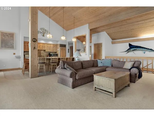 $3,500,000 | 79274 Ray Brown Road, Arch Cape, OR 97102