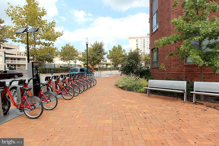 8005 13th Street, Unit 207 Silver Spring, MD 20910 - Photo 33 of 35 Community