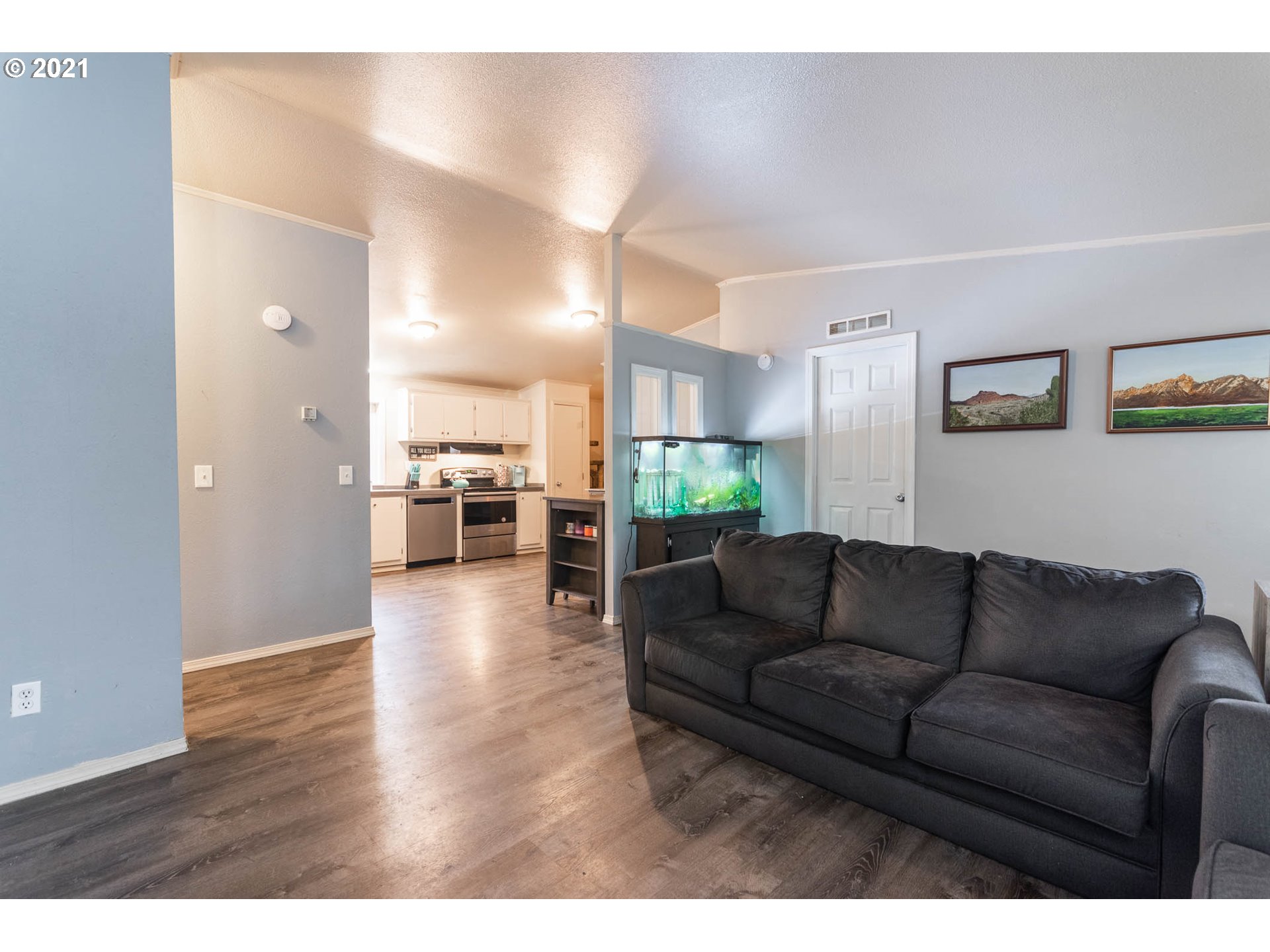 4751 Union Terrace Springfield, OR 97478 - Photo 5 of 18