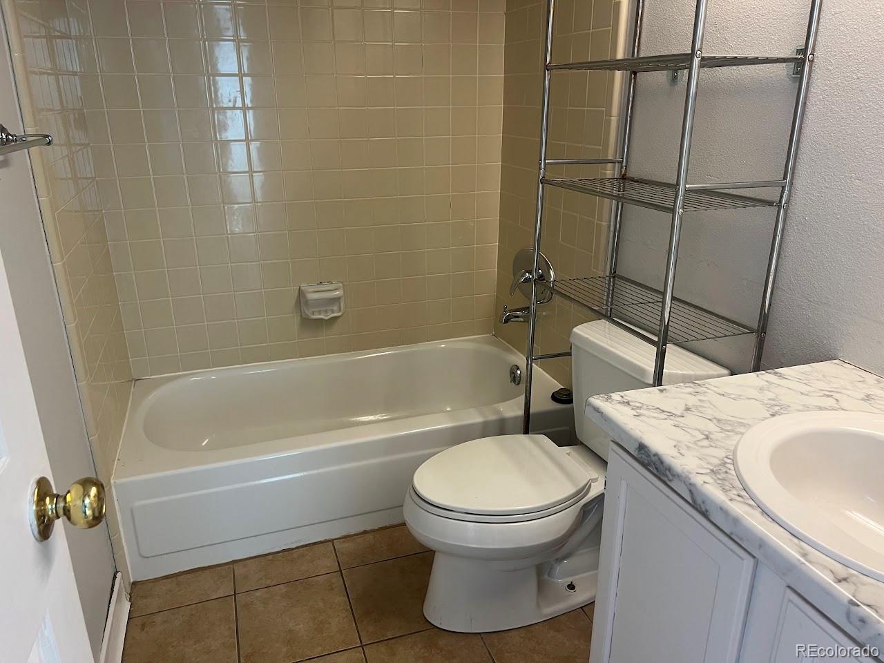 4044 South Carson Street, Unit F Aurora, CO 80014 - Photo 27 of 40