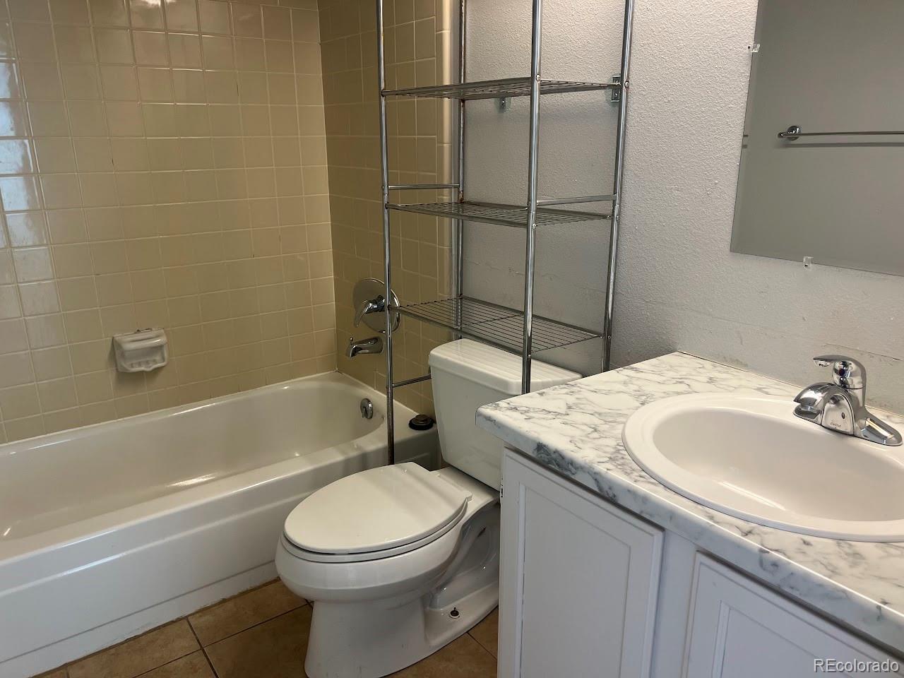 4044 South Carson Street, Unit F Aurora, CO 80014 - Photo 28 of 40