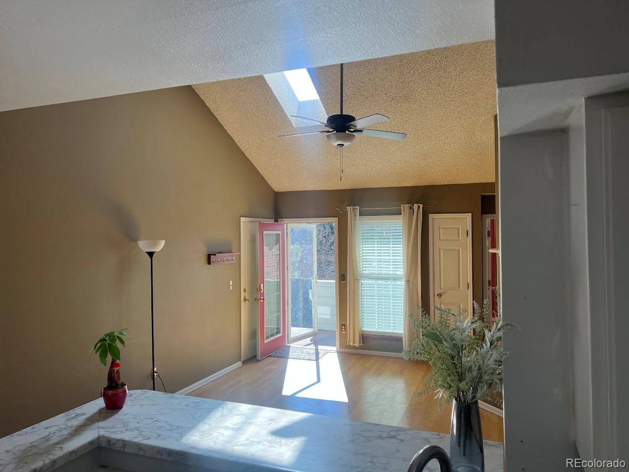 4044 South Carson Street, Unit F Aurora, CO 80014 - Photo 9 of 40